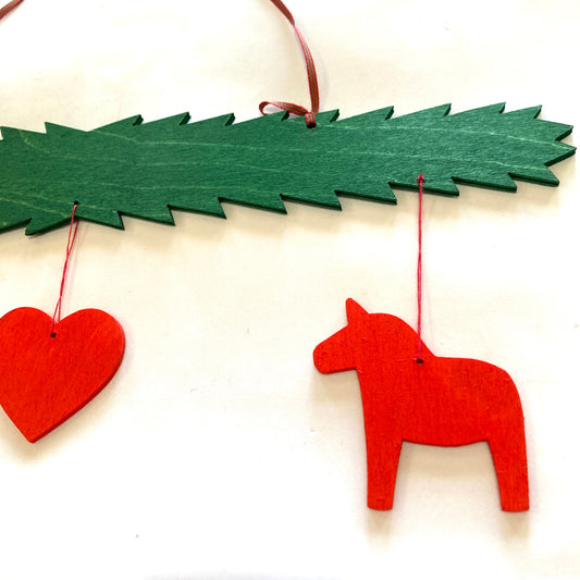 Dalahorse & Heart Hanging Decoration