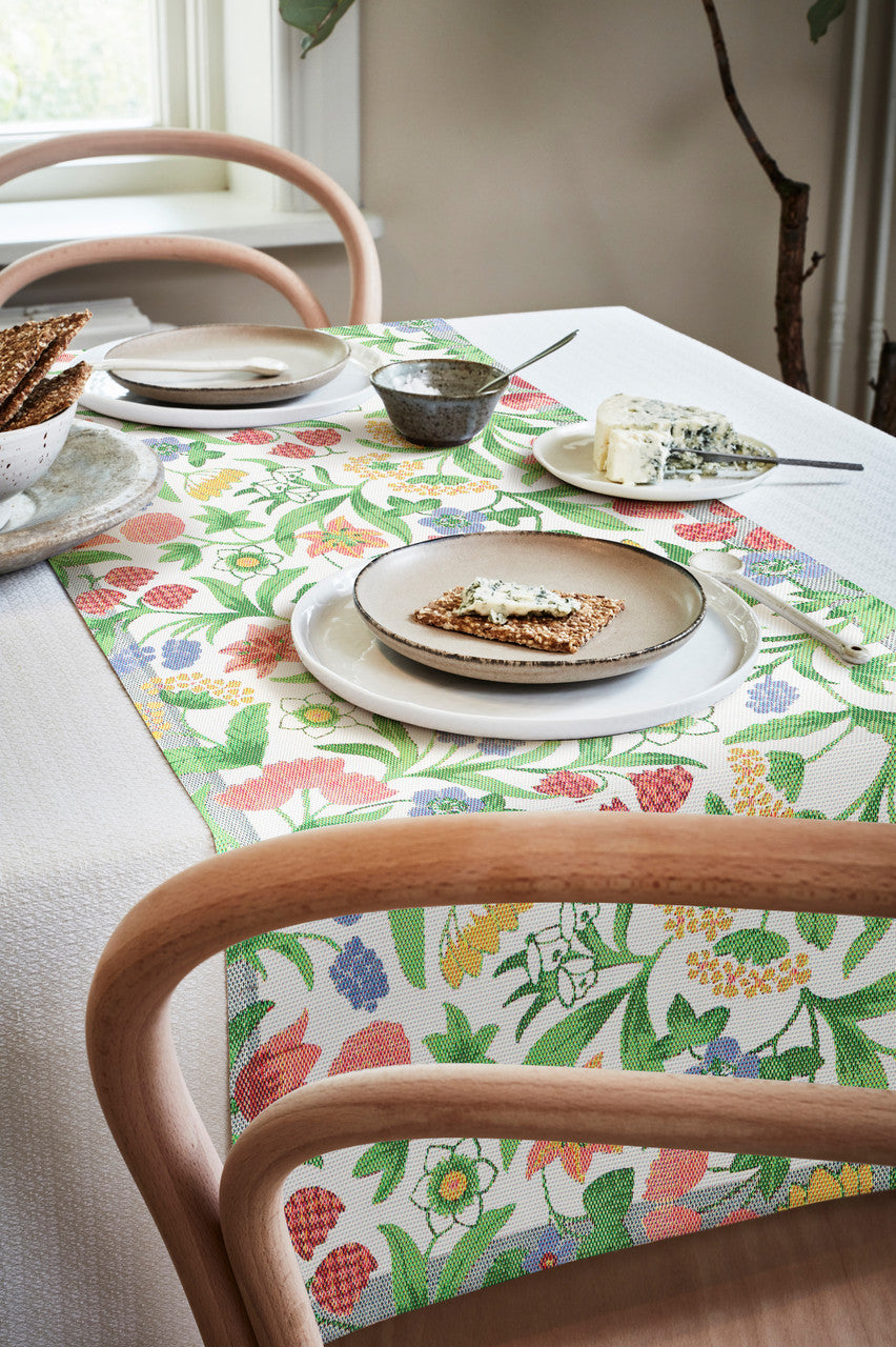 Ekelund "Springtime" Table Runner