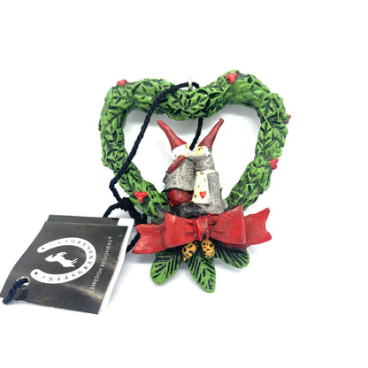 Kissing Heart Tomten Heart Ornament