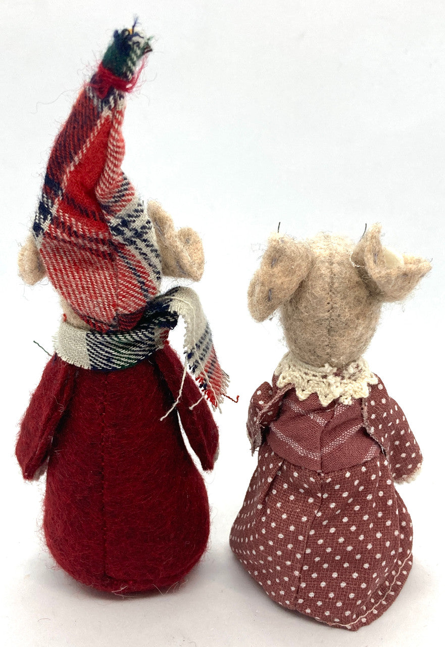 The Red Mouse Couple