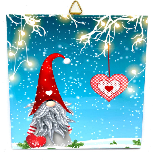 Hanging Heart Tomten Tile Trivet