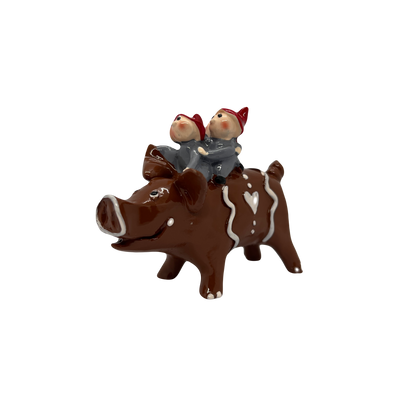 Tomten Christmas Pig Statue