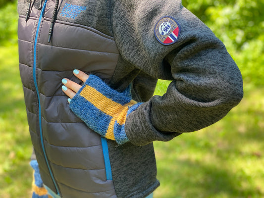 Swedish Flag Fingerless Wristlet