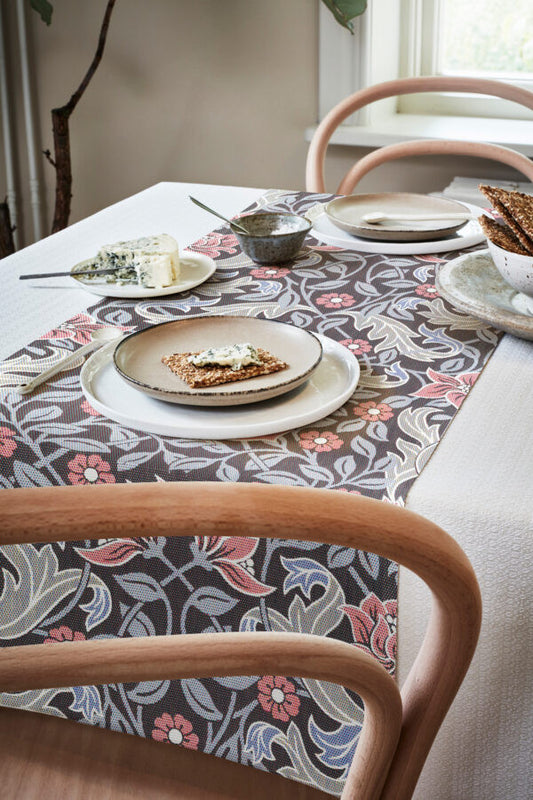 Ekelund Beatrice Table Runner