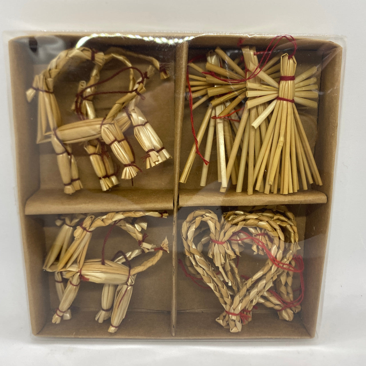 Straw Ornaments 12 pc Set.