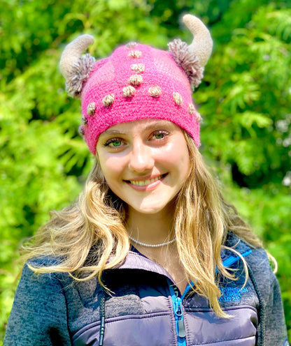 Knit Viking Helmet (pink)