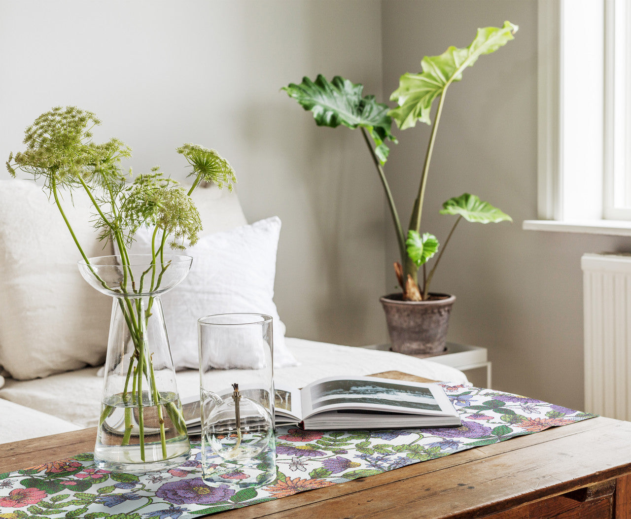 Ekelund "Flora" Table Runner