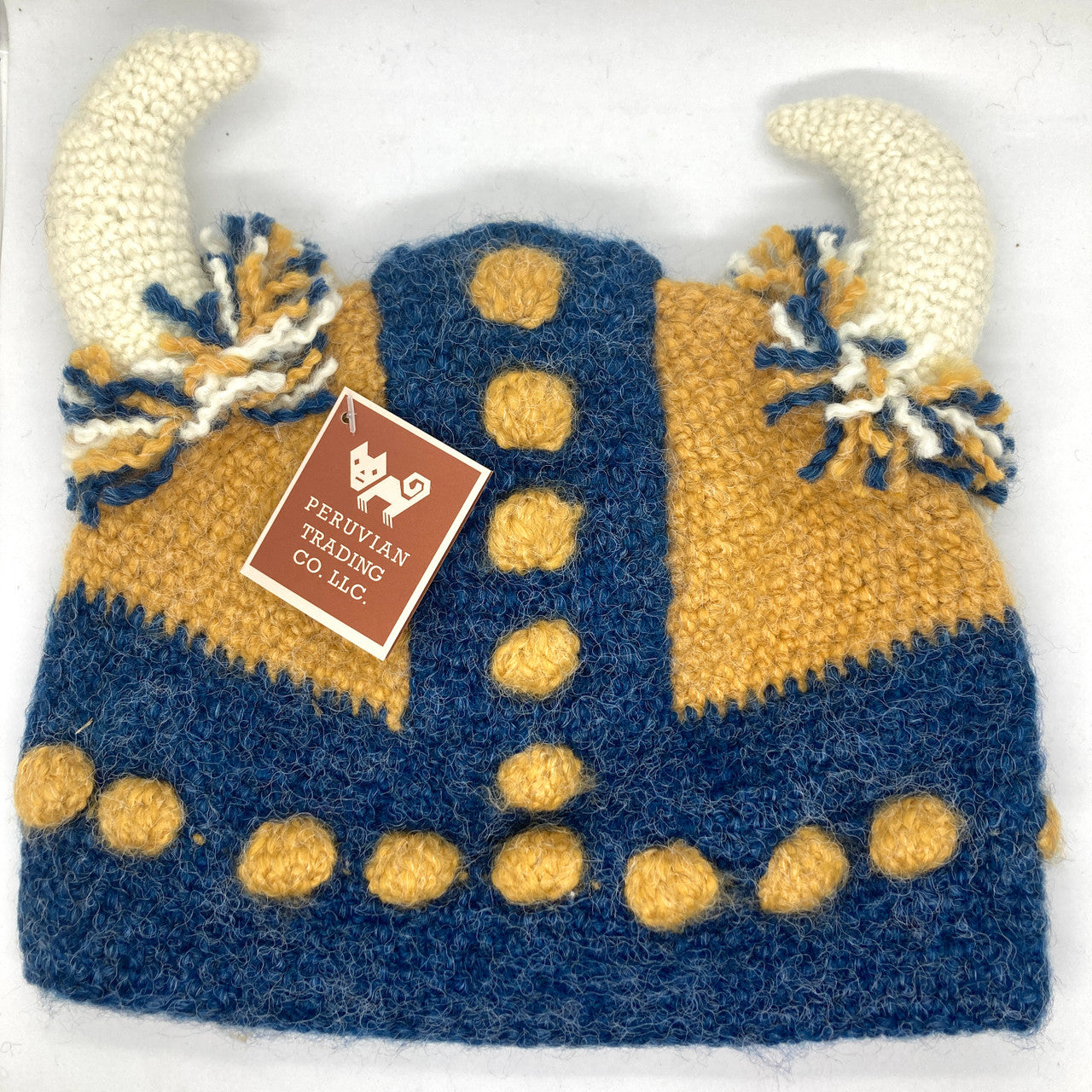 Knit Viking Helmet (Sweden)