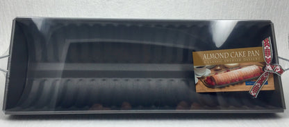 Scandinavian Almond Cake Pand